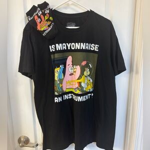 Unisex Size XL SpongeBob “Is Mayonnaise An Instrument?” Shirt w/Matching Socks